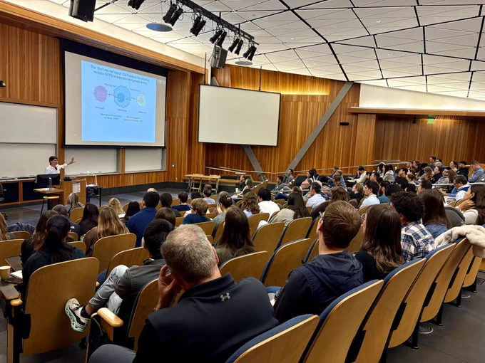 Keynote speaker Dr. Carolyn Bertozzi at the Bay Area Biotech Day. Photo credit: Serim Yang.