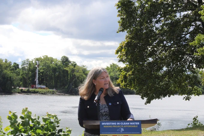 maureen coleman at podium