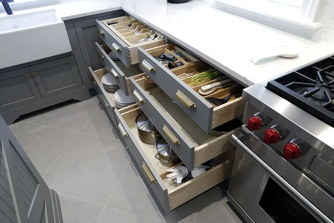 REVOLUTIONIZE YOUR KITCHEN WITH CUSTOM HARDWARE & ACCESSORIES

Transform your kitchen into a masterpiece with custom-made hardware and accessories designed for maximum efficiency and style! From pull-out pantry systems to specialized cabinet solutions, every detail is crafted to fit your space perfectly. Upgrade your kitchen with functional, sleek, and high-quality designs that blend seamlessly with your decor. 🏡✨