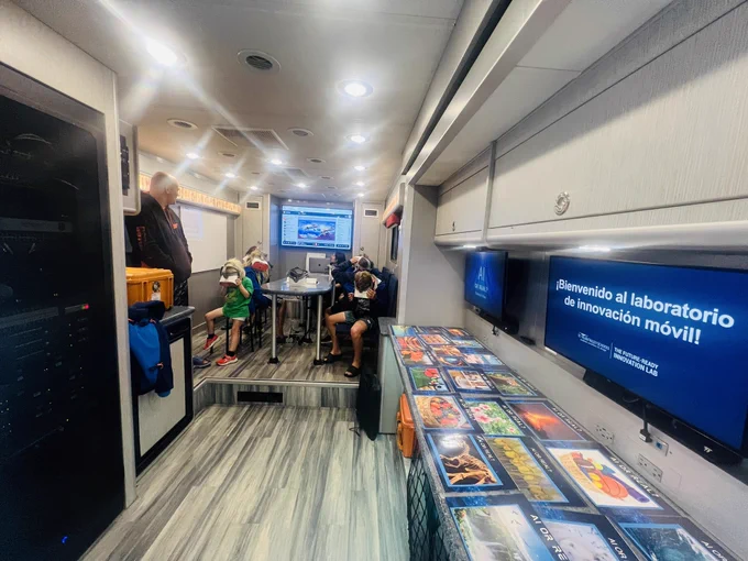 Inside Mobile lab