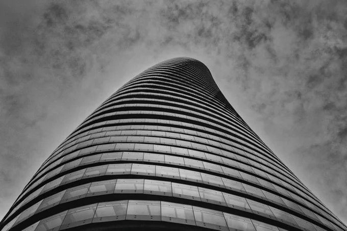 COMP 5 Colin Place_Curvaceous