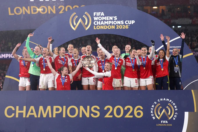 Arsenal players lift the trophy after the FIFA Women's Champions Cup 2026 Final!