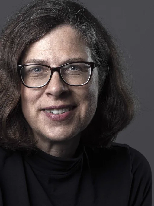 With a string of ‘smart, funny and highly readable’ books to her name, Anna is best-known for her feisty non-fiction and Tudor scholarship. Her debut crime fiction, Death of an Englishman: an Oxford mystery, was published in 2025.