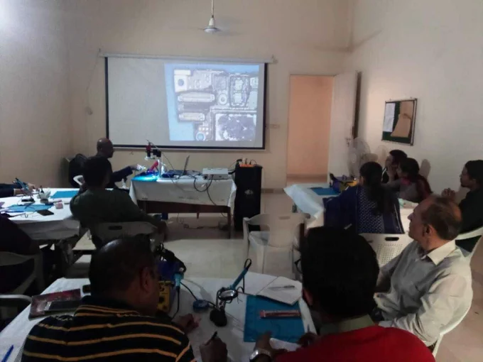 mobile repairing course soldering skills