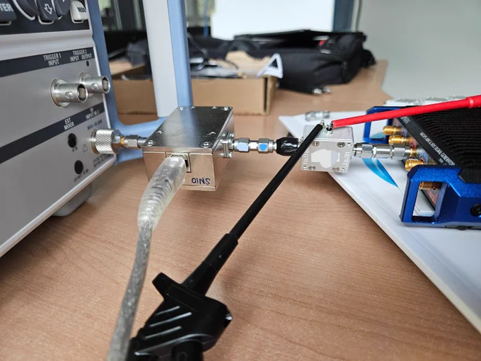 Additional high power option for Aaronia 40GSPS DDS RF Generator