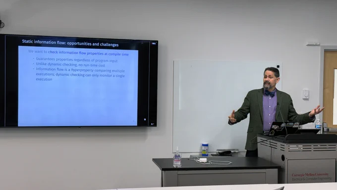 Photo of Professor Jonathan Aldrich giving a lecture at Carnegie Mellon University