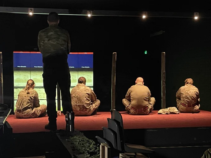 Watch and shoot in the DCCT Crse at Dreghorn Bks, Edinburgh. 🫡👏