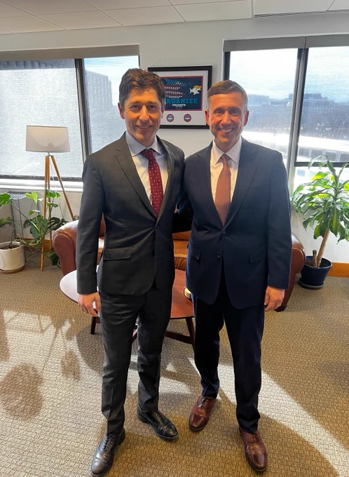 Photo of DNC Chair Ken Martin with Minneapolis Mayor Jacob Frey at DNC HQ in Washington, DC