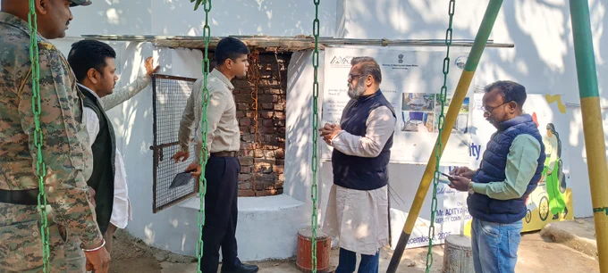 Water stress to water stability-Dhanbad’s shallow aquifer management story. Shri Ashish Gangwar, CEO @DhanbadC, witnessed local #shallowaquifer revival & use today at 4 sites. Real results - Jeevan Jyoti School