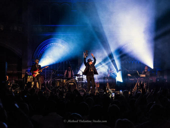 Boney James @ the Union Chapel, 12 April 2014... https://michaelvalentinestudio.com/jazz_gallery/boney_james/index.php