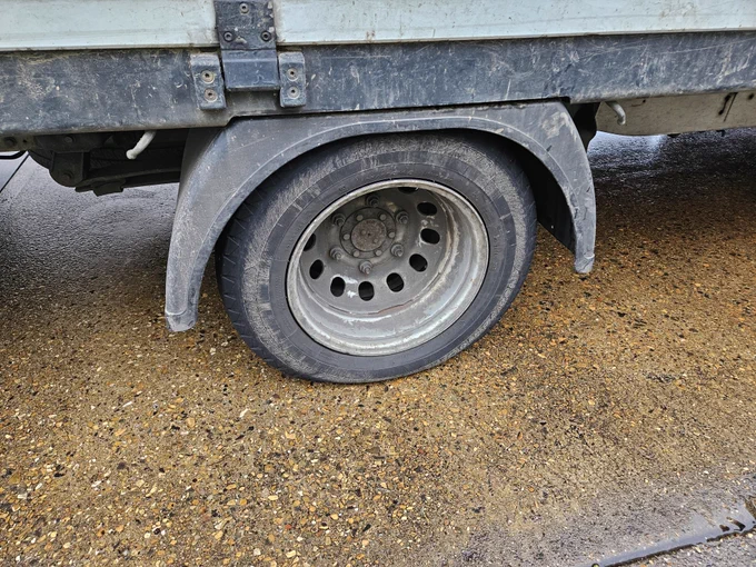 under-inflated tyre