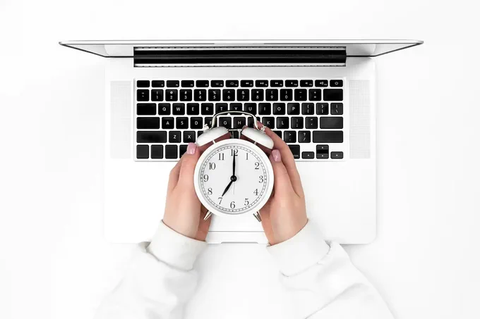 What is employee time tracking software