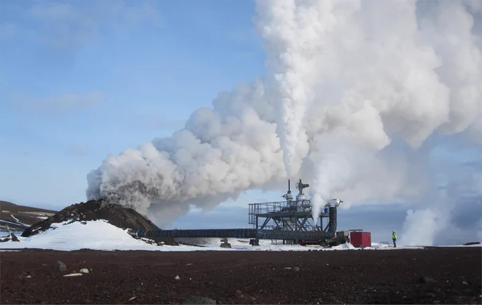 The Iceland Deep Drilling Project (IDDP) is testing superhot geothermal technology in the middle of the North Atlantic.
Image credit: IDDP.
