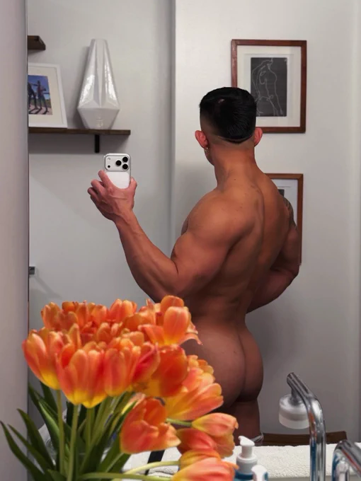 Just in case you were not aware.

Just so there is no confusion.

Just to be perfectly clear.

Damien Cruz is ART.

#TLAgayvoriteThings