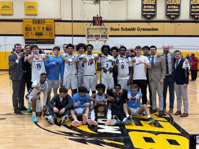 We are headed to Nationals! Big shoutout to the Lakers Men’s Basketball Team for crushing it and securing the title of 2026 NJCAA Region 12 Great Lakes District B Champions!

