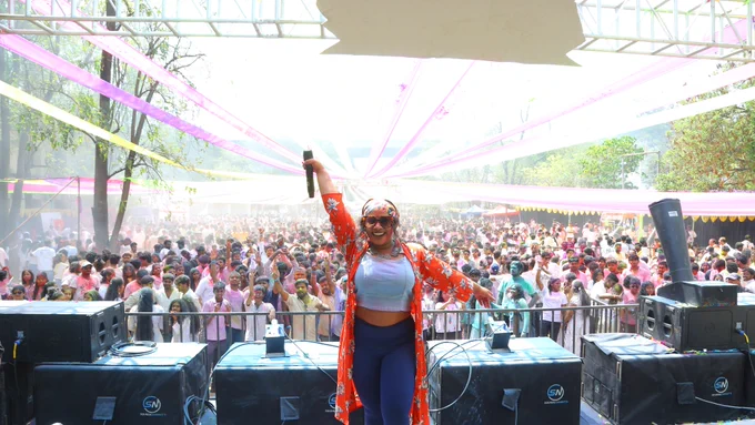 Country Club Hyderabad Drenched in Colours and Celebration at Rang Barse 2026

Hyderabad, March 2026: Holi celebrations were on full swing in the grounds of Police Hockey Stadium at Begumpet on Wednesday powered by Country club, organized by Rel-events. Asia’s biggest Holi Bash Rang Barse 2026 a five -hour gala with eco-friendly organic colours, Bollywood, Dhol, Tamatino, colour splash. Party peeps celebrated the festival of colours. International Djs Live performance and Rain dance was the high light of the holi bash. Families and city youth enjoyed holi party, they grooved to the Bollywood live music. 

According to Country Club Hospitality & Holidays Ltd Chairman Y. Rajeev Reddy expressed delight at the overwhelming response and the spirit of unity and happiness witnessed across cities in India country clubs. Celebrations are part of our Company's DNA Be it Holi, Baisakhi, Darlings Day out, Navratri and New Year