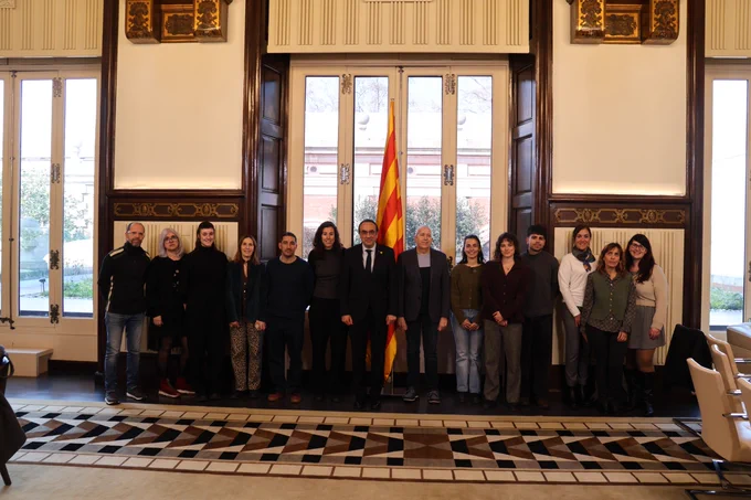 Imatge reunió Plataforma d'Infància de Catalunya (PINCat) i Josep Rull, president del Parlament de Catalunya. Fotografia: Parlament de Catalunya