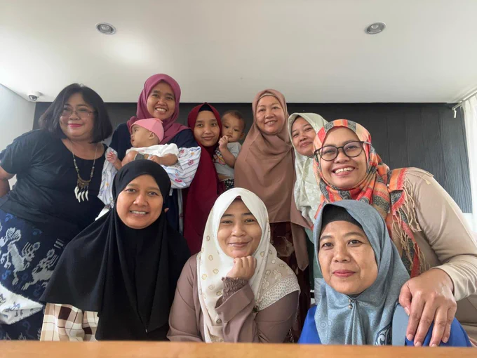 https://ligabloggerindonesia.blogspot.com/2026/02/11-tahun-gandjel-rel-menolak-bubar-di.html