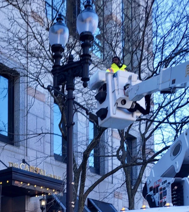 Picture: PWD Street Lighting Division replacing lighting fixtures in Back Bay.