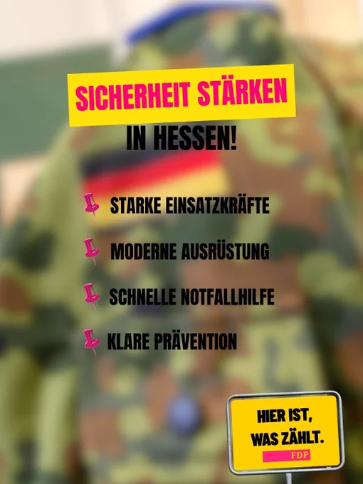 Ein Schild mit deutlicher Ankündigung zur Stärkung der Sicherheit in Hessen, mit Auflistung von Merkmalen wie moderne Ausrüstung, schnelle Notfallhilfe und präventive Maßnahmen.