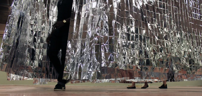 Maria Ezcurra - Pas perdus, installation 2026. Relations de presse Julie Morin. 