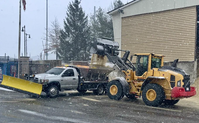 Picture: PWD crews preparing to treat roadways.