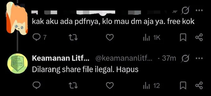 Screen shot twit yang menawarkan file buku dengan cara ilegal.