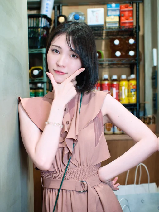 OM SYSTEM OM-1
M.ZD ED 25mm F1.2 PRO
Godox AD300Pro
SMDV FlipBeauty20