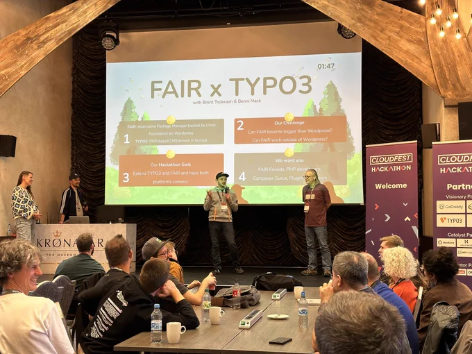 Photo of Benni and Brent promoting the FAIR on TYPO3 project.
