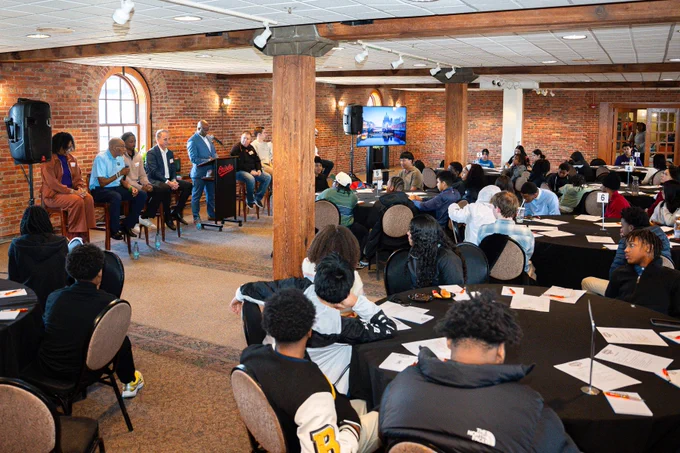 Participants at the Beyond the Diamond seminar.