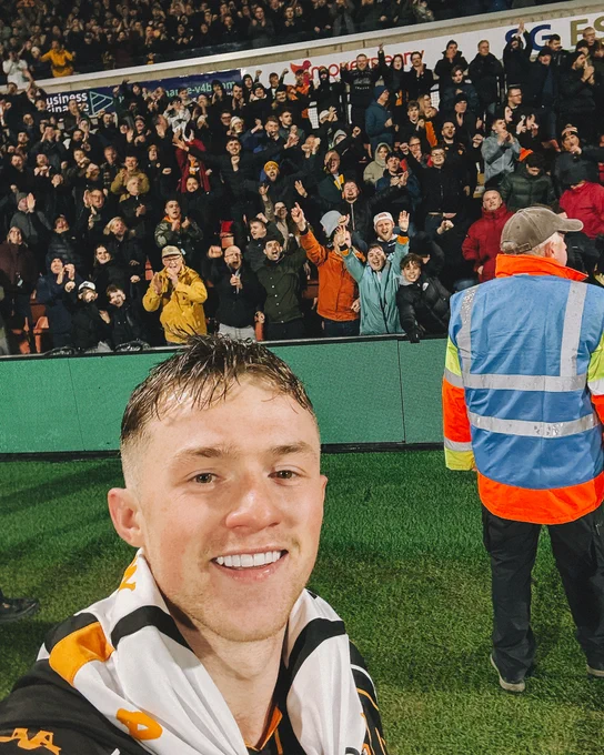 Joe Gelhardt selfie with the fans at Wrexham