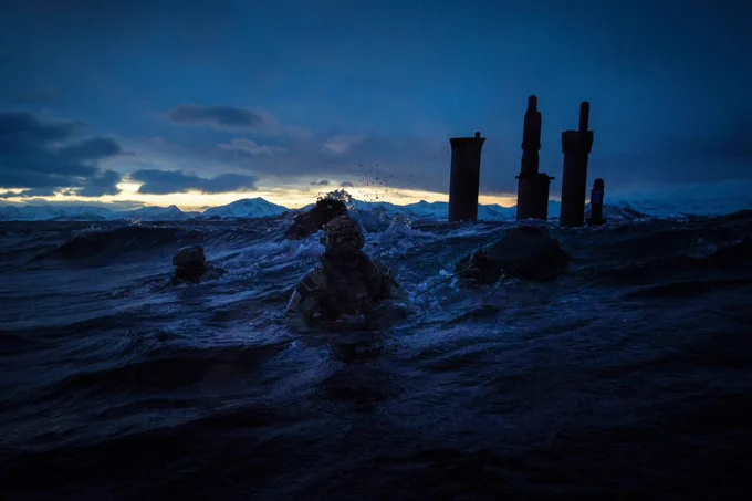 UK Commando Force work with German U-Boat S185 in the harsh environment of the Arctic Circle.
