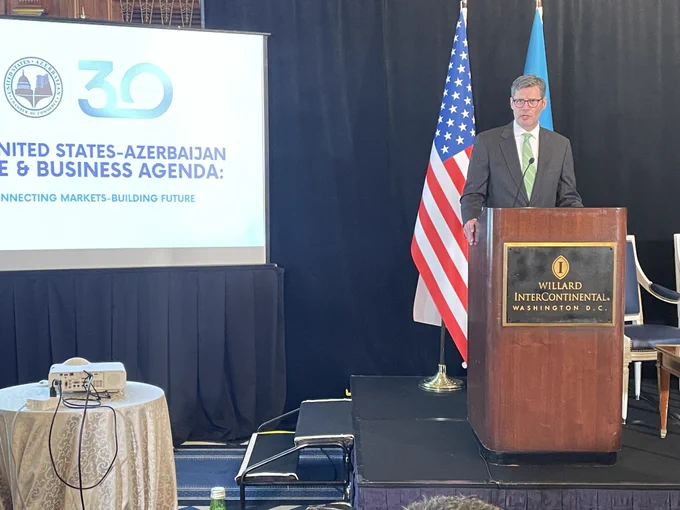 Photo of Deputy Assistant Secretary for Services performing the non-exclusive functions and duties of the Assistant Secretary for Industry and Analysis, Bill Guidera, delivering remarks at the U.S. Azerbaijan Chamber of Commerce 30th Anniversary Conference 