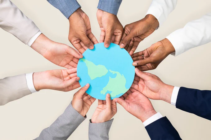 <a href="https://www.freepik.com/free-photo/hands-holding-earth-csr-business-campaign_17229783.htm#fromView=search&page=1&position=0&uuid=e09c687e-0cbc-4bf0-b7e0-31d8a099ea18&query=CSR">Image by rawpixel.com on Freepik</a>