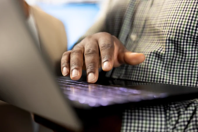 <a href="https://www.freepik.com/free-photo/staff-member-comparing-key-data-statistics-notebook-after-business-audit_417798519.htm#fromView=keyword&page=1&position=42&uuid=c3cc5c7f-7c1e-44bc-9a9c-fbbf55cc4dfe&query=Donate online">Image by DC Studio on Freepik</a>