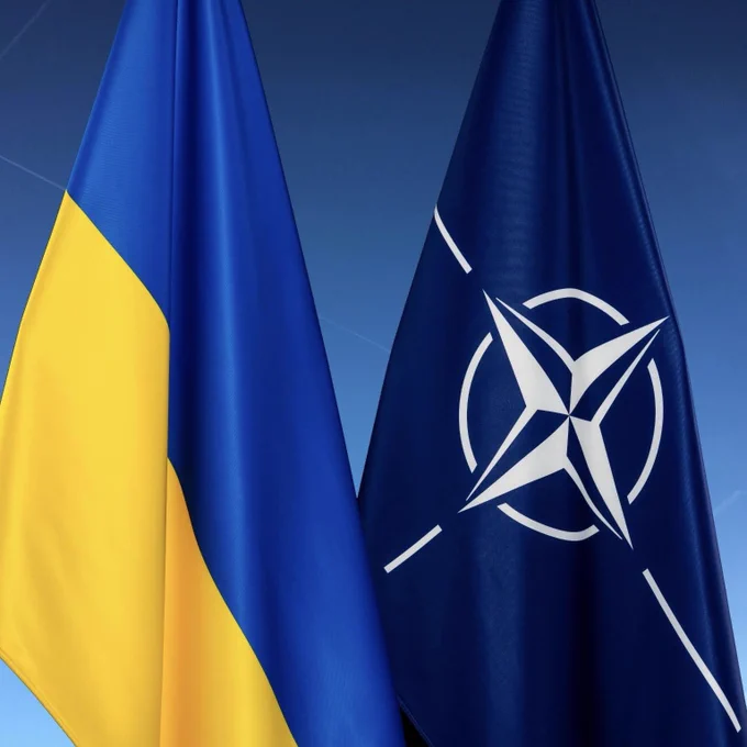 NATO and Ukrainian flags