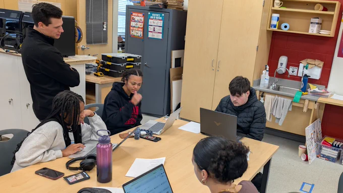 Mentor works with 4 Severn Run HS students on Carr's Beach redesign project competition.