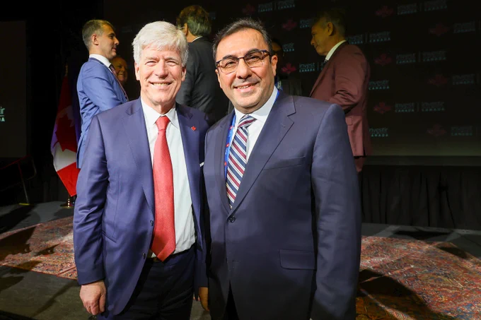 The Honourable Tim Hodgson, Canada’s Minister of Energy and Natural Resources, with Professor Kamran Esmaeili (CivMin), at the Prospectors & Developers Association of Canada conference where the funding was announced.