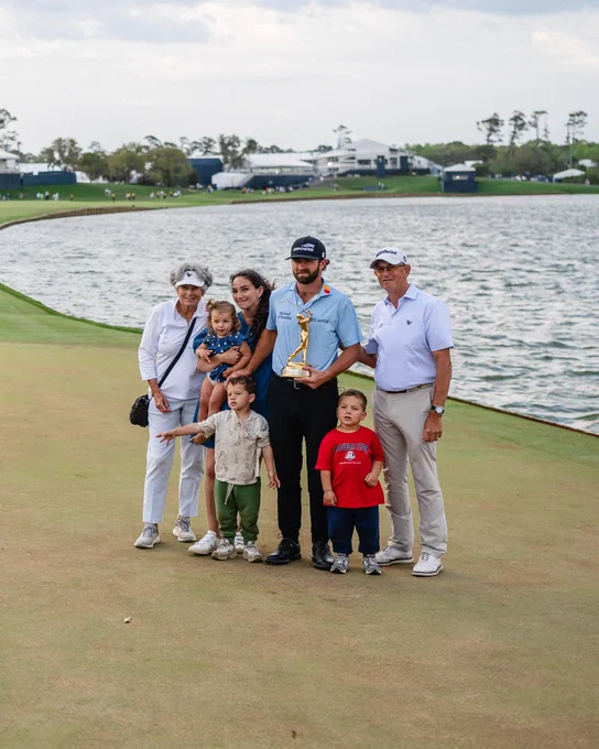 Cameron Young Family Men’s Golf Scholarship 