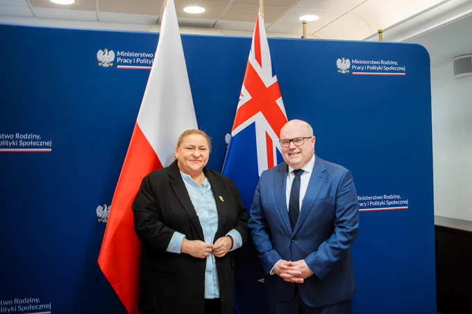 Na zdjęciu Wiceministra Maja Nowak, która spotkała się w MRPiPS z Ambasadorem Nowej Zelandii w Polsce, Paulem Ballantyne.