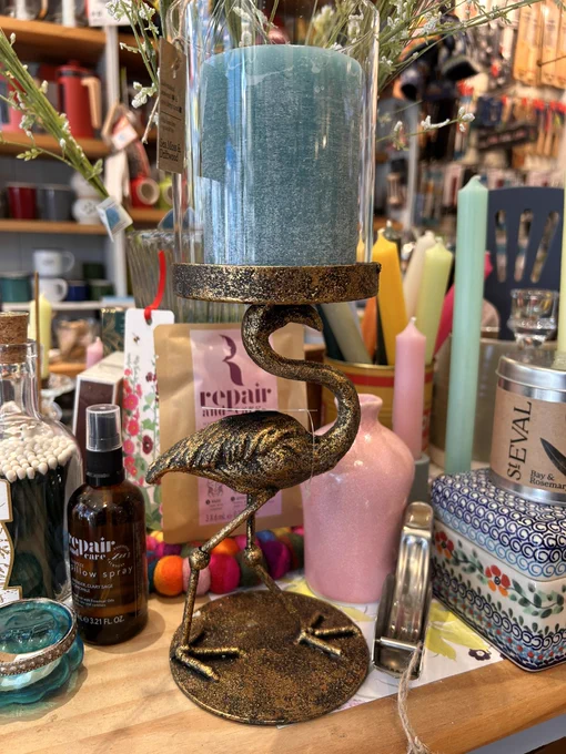 Flamingo candle holder