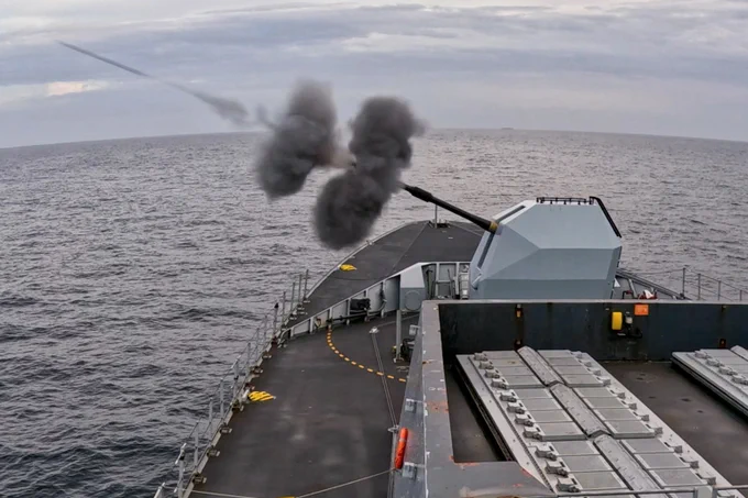 HMS Dragon carries out naval gun firing training