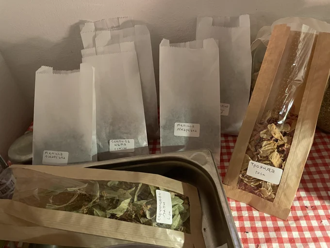 some bags of herbs 