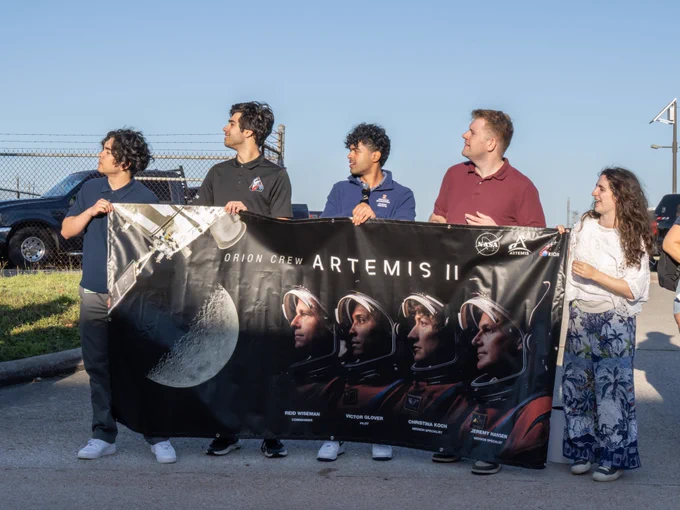 NASA team members cheer on the Artemis II crew on March 27, 2025 for the Artemis II Crew Sendoff event at Ellington Field. Photo: Josh Valcarcel