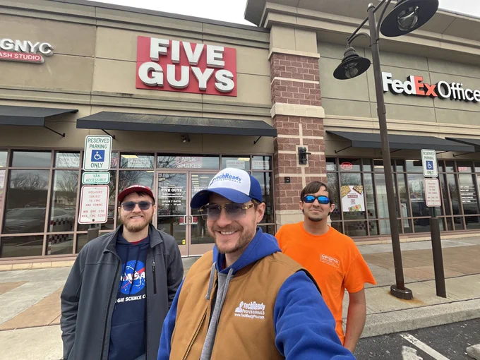 🚐🔧 Big thanks to MPS Pro Services & Bradley Bowser for sponsoring our D&H Warehouse trip for major projects! 🙌📦 Great food at Five Guys restaurant 🍔 Team members Matthew Green & Gordon Barrows 💪 

#TechSupport #ComputerSupport #ClarionCounty #NewBethlehem