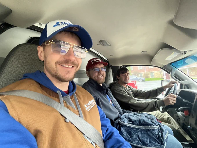 🚐🔧 Big thanks to MPS Pro Services & Bradley Bowser for sponsoring our D&H Warehouse trip for major projects! 🙌📦 Great food at Five Guys restaurant 🍔 Team members Matthew Green & Gordon Barrows 💪 

#TechSupport #ComputerSupport #ClarionCounty #NewBethlehem