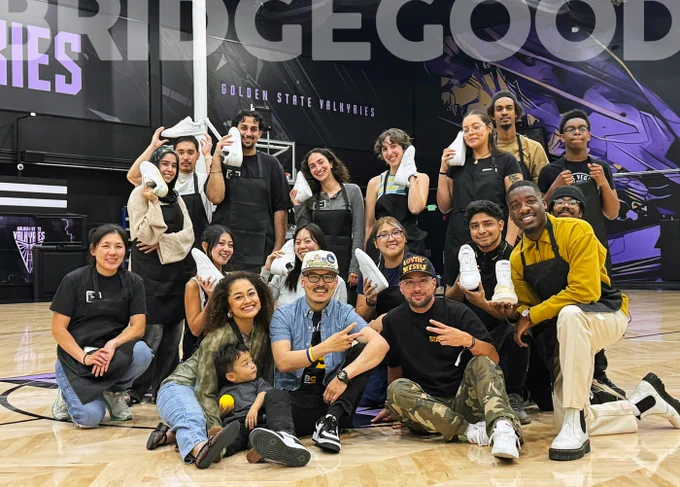 Grateful to @Adobe   the Golden State @Valkyries   the @Warriors   The Campus, Veronne Clark, Vicky Vo, Kayla Thornton, and 20  @BRIDGEGOOD Creatives for an inspiring day of design, basketball, and community. Support more moments like this: bridgegood.com/donate