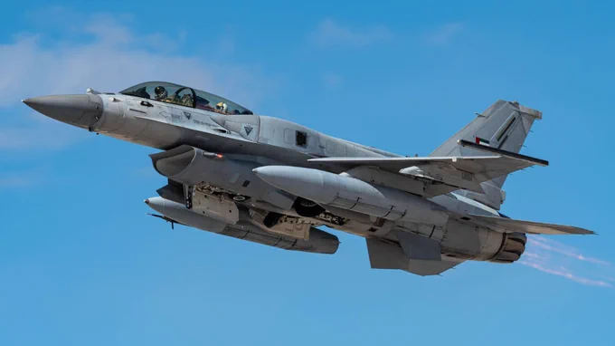 F-16F Block 60 Desert Falcon