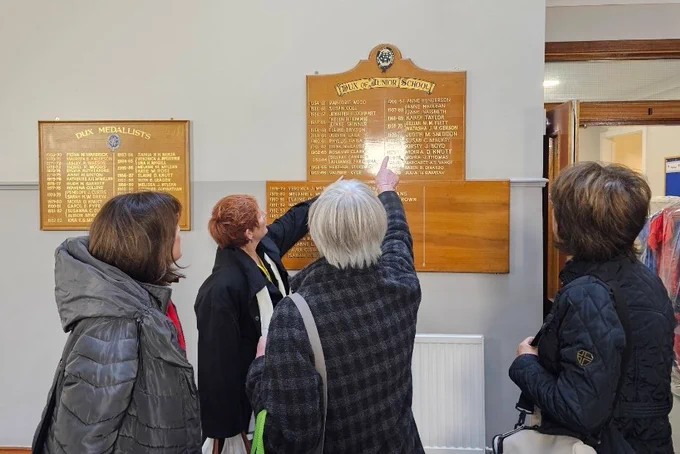 Former pupils of Westbourne School, on a tour of Westbourne House at The Glasgow Academy.  
📸 L Murray 