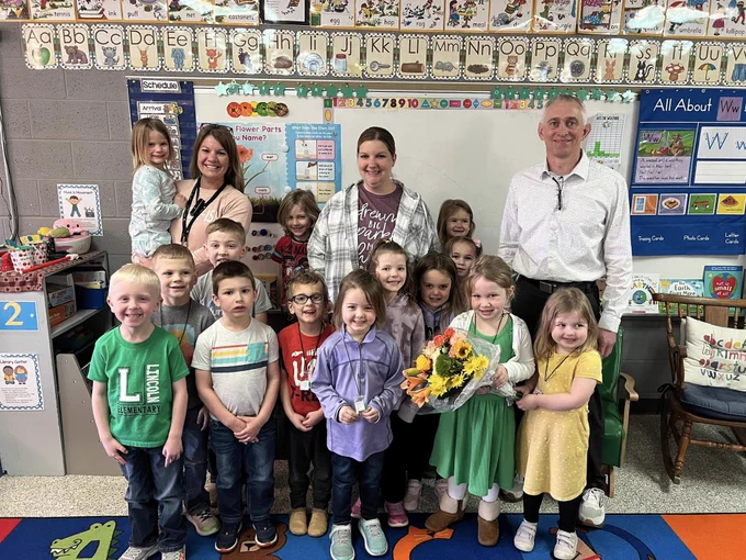 ABC Paraeducator Award nominee with students.